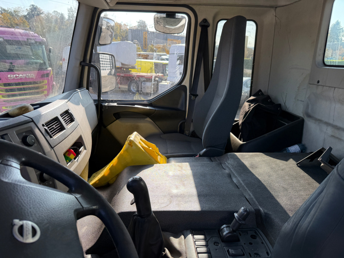 Tahač VOLVO FE-280 4x2: obrázek 14 Tahač VOLVO FE-280 4x2: obrázek 14