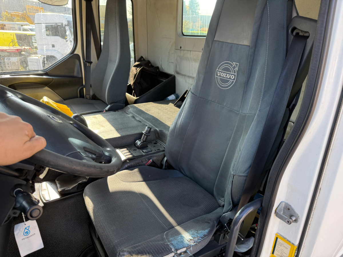 Tahač VOLVO FE-280 4x2: obrázek 13 Tahač VOLVO FE-280 4x2: obrázek 13