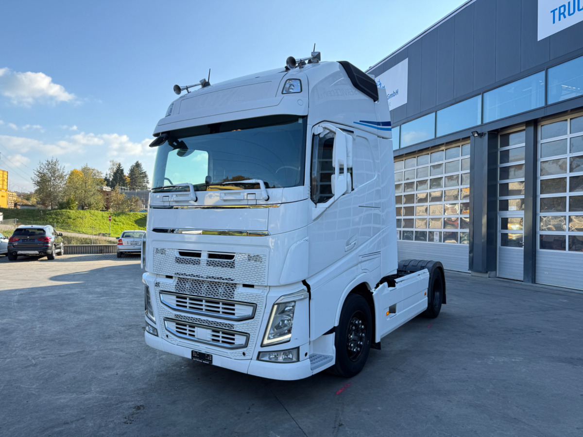 VOLVO FH-500 Standklima XXL 4x2 - Tahač: obrázek 1 VOLVO FH-500 Standklima XXL 4x2 - Tahač: obrázek 1