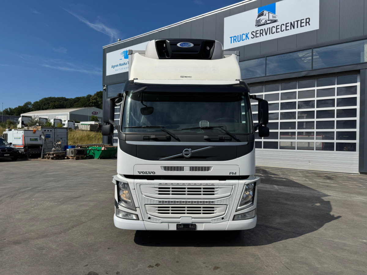 VOLVO FM-410 4x2 Carrier Supra 750 - Chladírenský nákladní automobil: obrázek 2 VOLVO FM-410 4x2 Carrier Supra 750 - Chladírenský nákladní automobil: obrázek 2