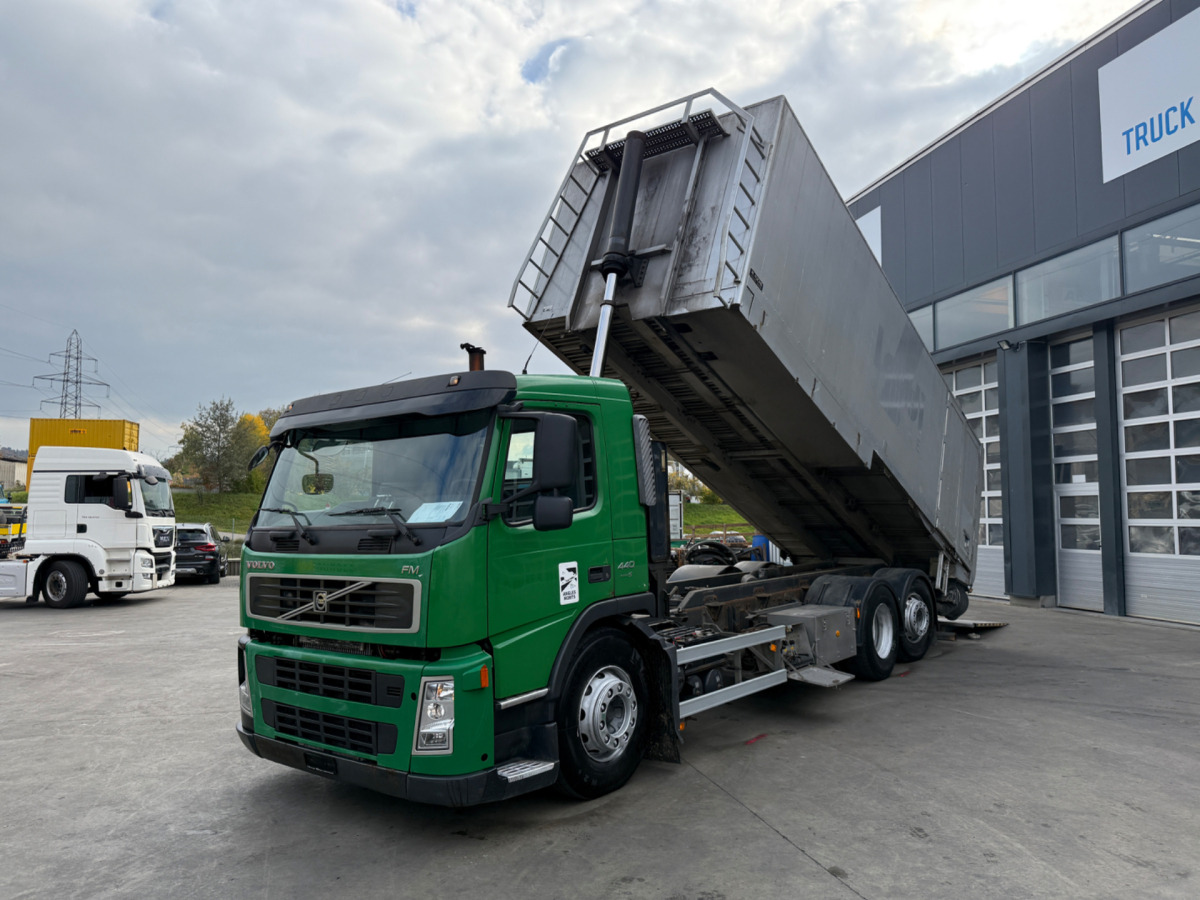 VOLVO FM-440 6x2 Getreidekipper - Sklápěč: obrázek 2 VOLVO FM-440 6x2 Getreidekipper - Sklápěč: obrázek 2