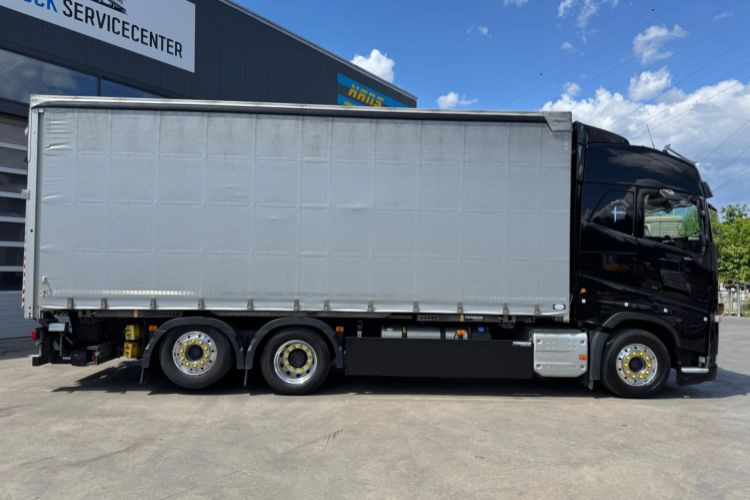 Volvo FH-540 6x2 - Plachtový nákladní auto: obrázek 4 Volvo FH-540 6x2 - Plachtový nákladní auto: obrázek 4