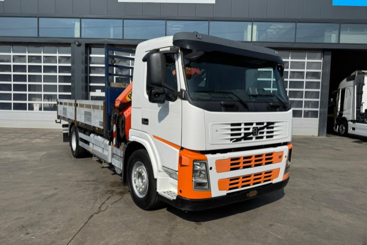 Volvo FM-300 4x2 Palfinger 16502-5 - Auto s hydraulickou rukou: obrázek 4 Volvo FM-300 4x2 Palfinger 16502-5 - Auto s hydraulickou rukou: obrázek 4