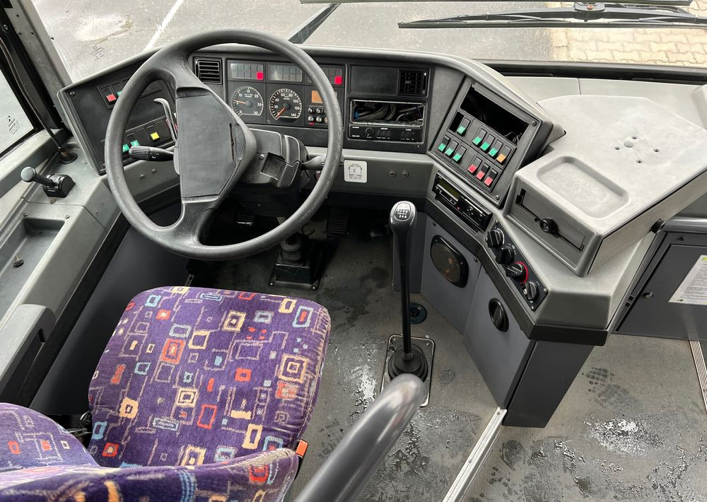 Irisbus AXER / Manual / 64 miejsc /Cena:46000zł netto - Autobus příměstský: obrázek 5 Irisbus AXER / Manual / 64 miejsc /Cena:46000zł netto - Autobus příměstský: obrázek 5