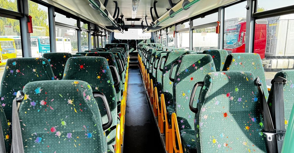 Autobus příměstský Irisbus Crossway  / 64 miejsc/ Euro 5 / cursor 8 / CENA: 77000zł netto: obrázek 6