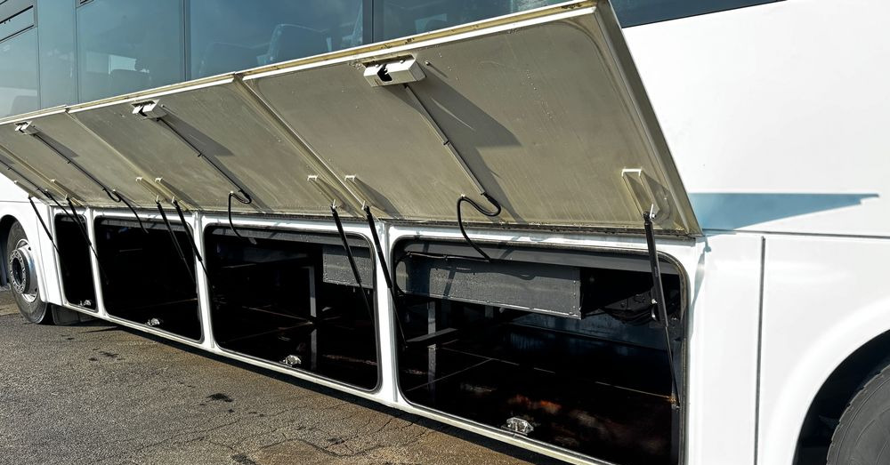 Autobus příměstský Irisbus Crossway  / 64 miejsc/ Euro 5 / cursor 8 / CENA: 77000zł netto: obrázek 12