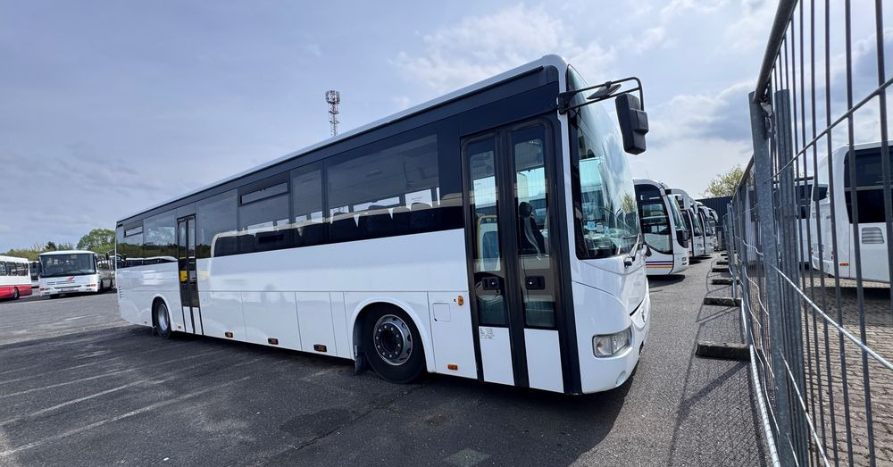 Irisbus Recreo Crosway / 63+1 miejsc/ silnik iveco cursor8 / CENA: 49000zł netto - Autobus příměstský: obrázek 4 Irisbus Recreo Crosway / 63+1 miejsc/ silnik iveco cursor8 / CENA: 49000zł netto - Autobus příměstský: obrázek 4