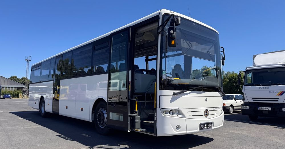 Mercedes-Benz Intouro / Euro 5 / Manual / 59 miejsc / mały przebieg / Cena: 116000 zł netto - Autobus příměstský: obrázek 1 Mercedes-Benz Intouro / Euro 5 / Manual / 59 miejsc / mały przebieg / Cena: 116000 zł netto - Autobus příměstský: obrázek 1