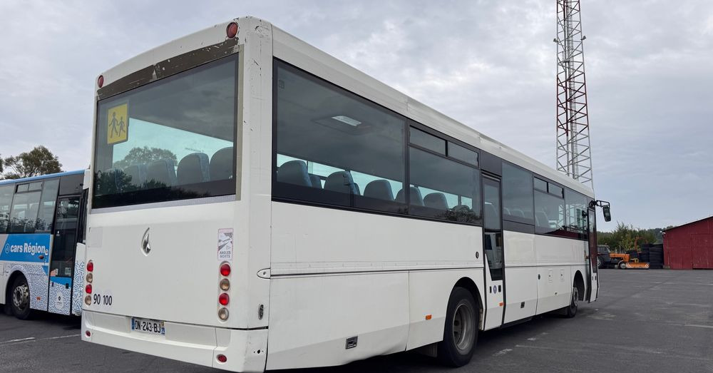 Renault Fast Scoler/ 59 miejsc / euro 5 / Cena:77000 zł netto - Autobus příměstský: obrázek 3 Renault Fast Scoler/ 59 miejsc / euro 5 / Cena:77000 zł netto - Autobus příměstský: obrázek 3