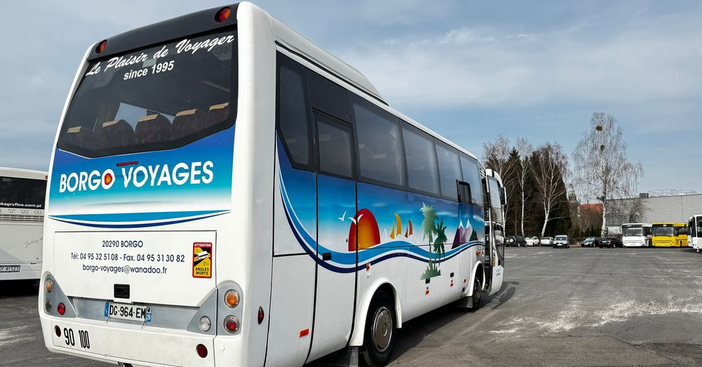 Temsa Opalin 9 / silnik MAN / KLIMA !!! / 39 miejsc / mały przebieg !!! / Cena 114000 zł netto - Turistický autobus: obrázek 2 Temsa Opalin 9 / silnik MAN / KLIMA !!! / 39 miejsc / mały przebieg !!! / Cena 114000 zł netto - Turistický autobus: obrázek 2