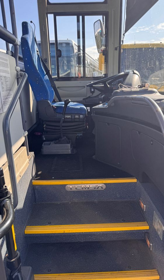 Temsa Tourmalin / motor Cumminis / 60 miejsc / Euro 5 /niski przebieg km/ Cena:69000zł netto - Autobus příměstský: obrázek 5 Temsa Tourmalin / motor Cumminis / 60 miejsc / Euro 5 /niski przebieg km/ Cena:69000zł netto - Autobus příměstský: obrázek 5