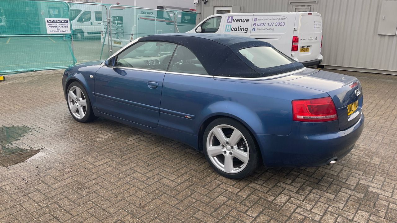 AUDI A4 2.0 TDI - Osobní auto: obrázek 3 AUDI A4 2.0 TDI - Osobní auto: obrázek 3