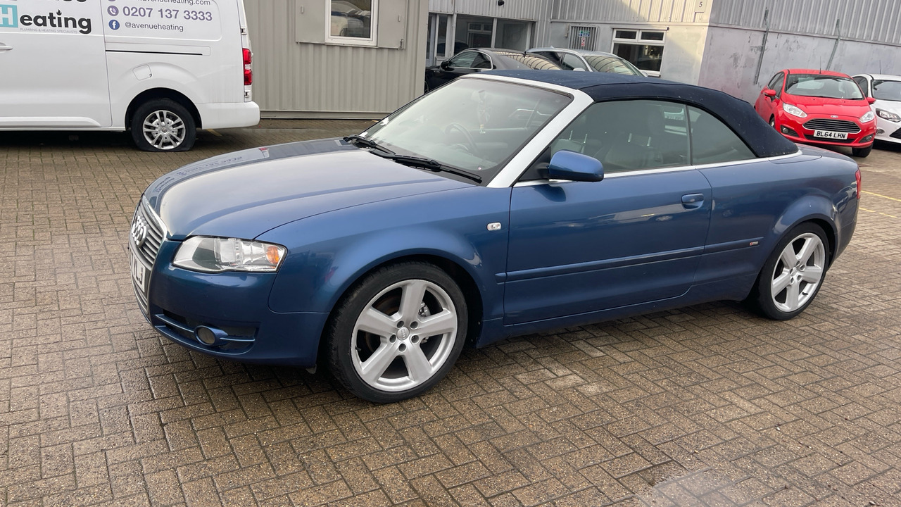 AUDI A4 2.0 TDI - Osobní auto: obrázek 2 AUDI A4 2.0 TDI - Osobní auto: obrázek 2