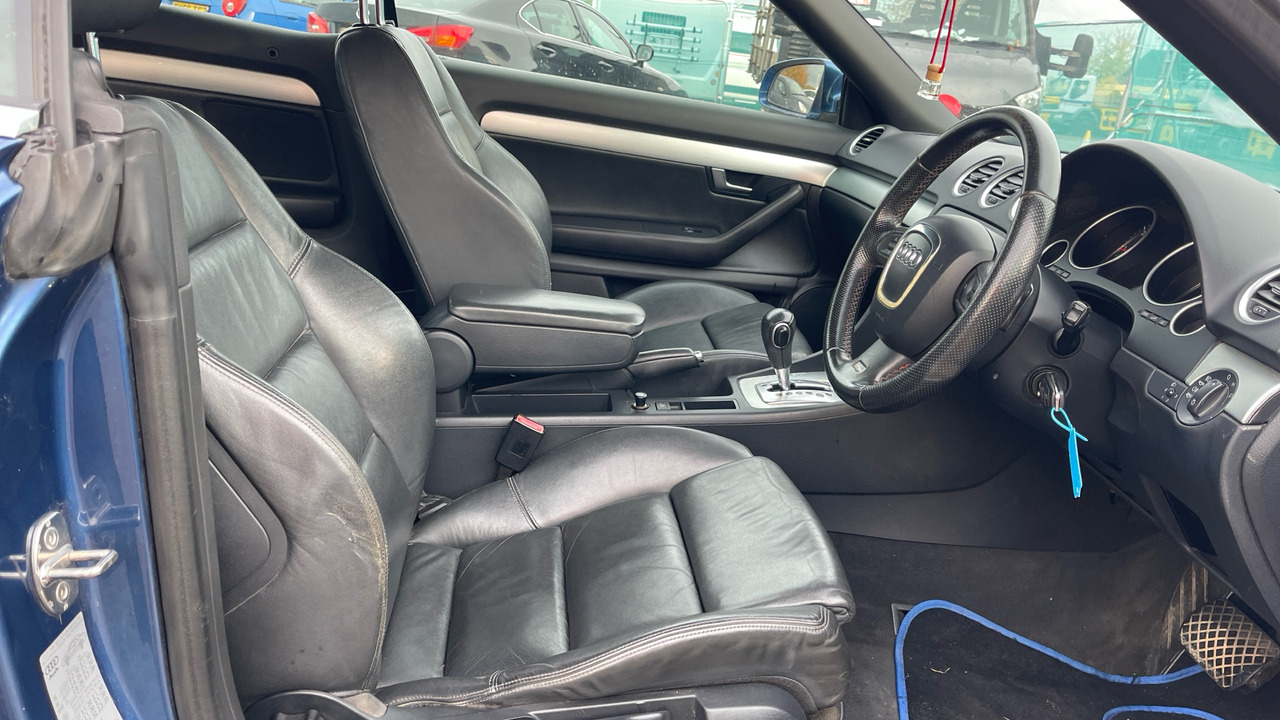 AUDI A4 2.0 TDI - Osobní auto: obrázek 5 AUDI A4 2.0 TDI - Osobní auto: obrázek 5