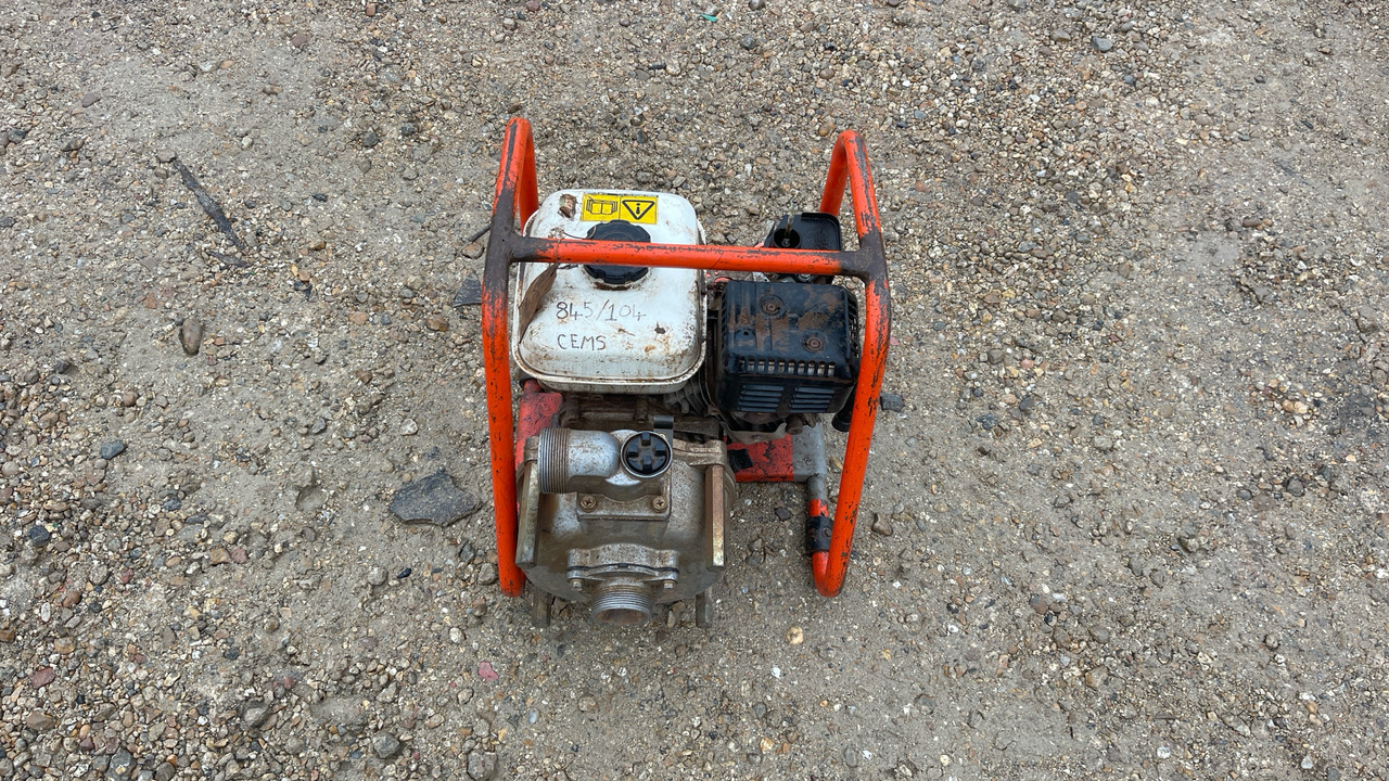 CLARKE CHS2E WATER PUMP - Stavební zařízení: obrázek 2 CLARKE CHS2E WATER PUMP - Stavební zařízení: obrázek 2