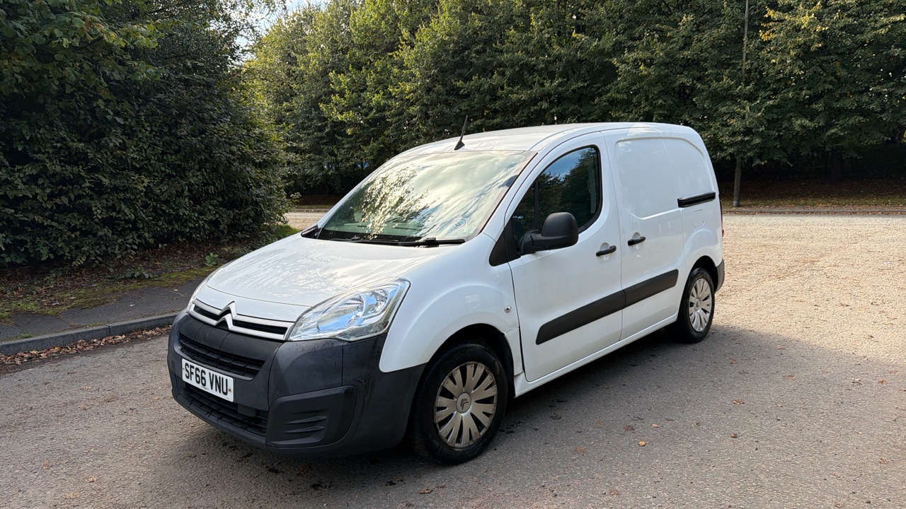 Citroen Berlingo 625 Enterprise 1.6 BlueHDi 75ps - Malá dodávka: obrázek 2 Citroen Berlingo 625 Enterprise 1.6 BlueHDi 75ps - Malá dodávka: obrázek 2