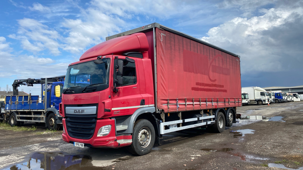 DAF CF 290 - Plachtový nákladní auto: obrázek 2 DAF CF 290 - Plachtový nákladní auto: obrázek 2