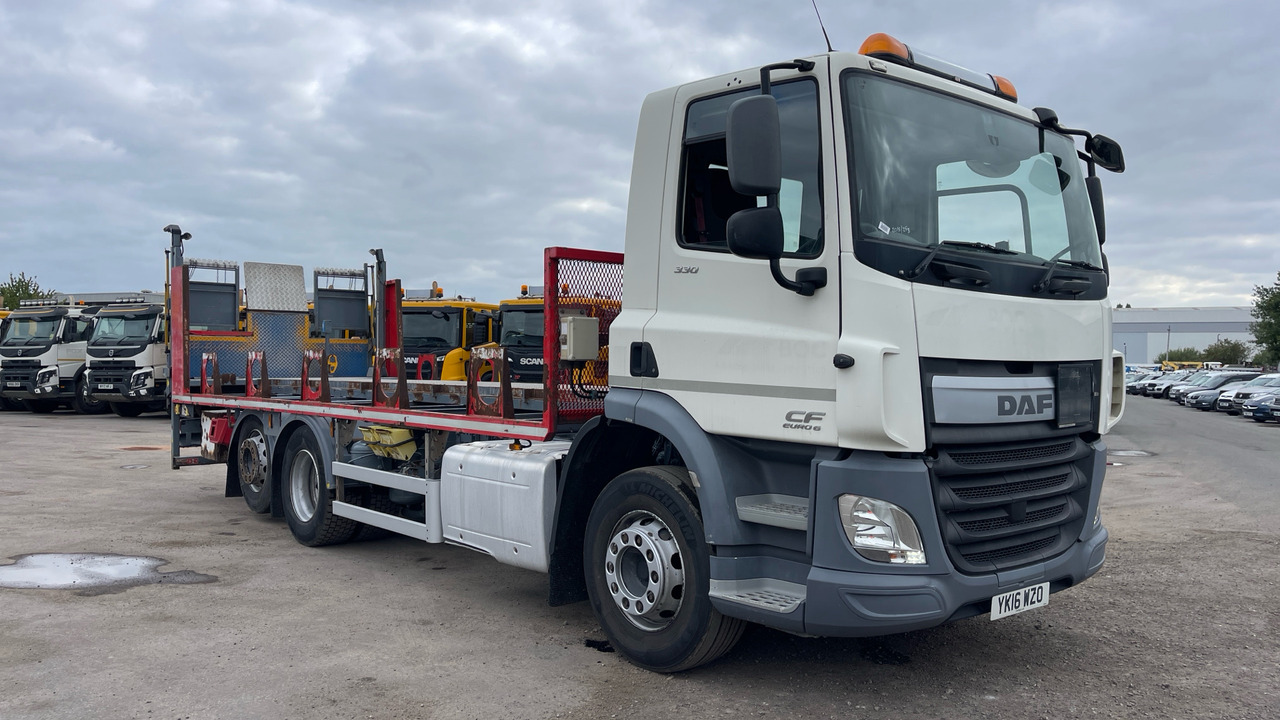 DAF CF 330 - Nákladní automobil valníkový/ Plošinový: obrázek 1 DAF CF 330 - Nákladní automobil valníkový/ Plošinový: obrázek 1