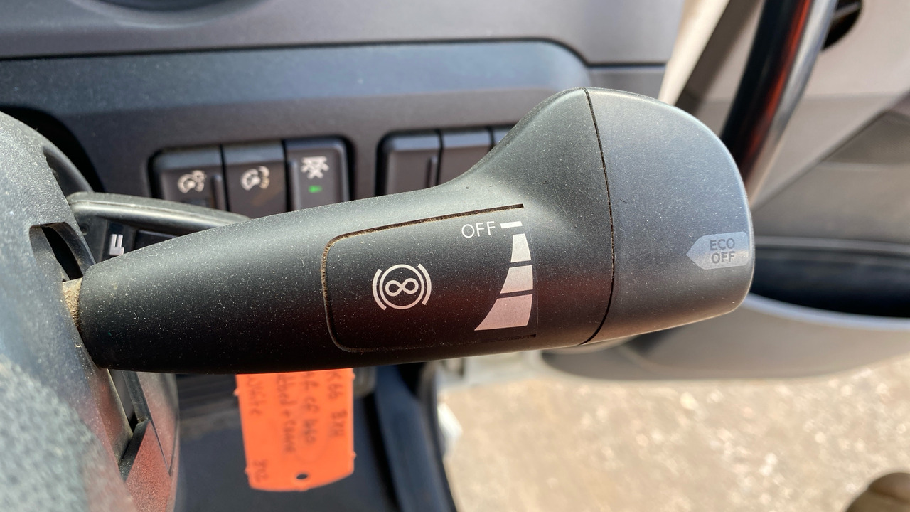 Nákladní automobil valníkový/ Plošinový, Auto s hydraulickou rukou DAF CF 460: obrázek 19