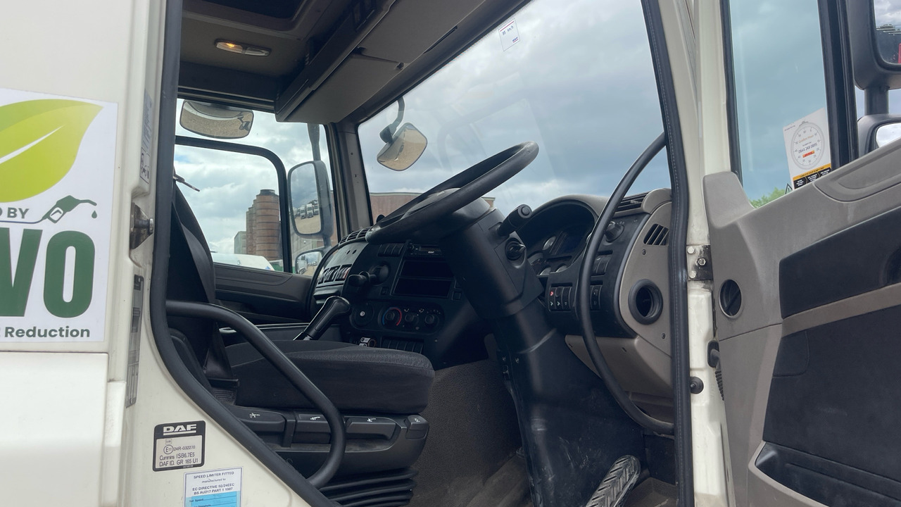 DAF CF 65.220 - Skříňový nákladní auto: obrázek 5 DAF CF 65.220 - Skříňový nákladní auto: obrázek 5