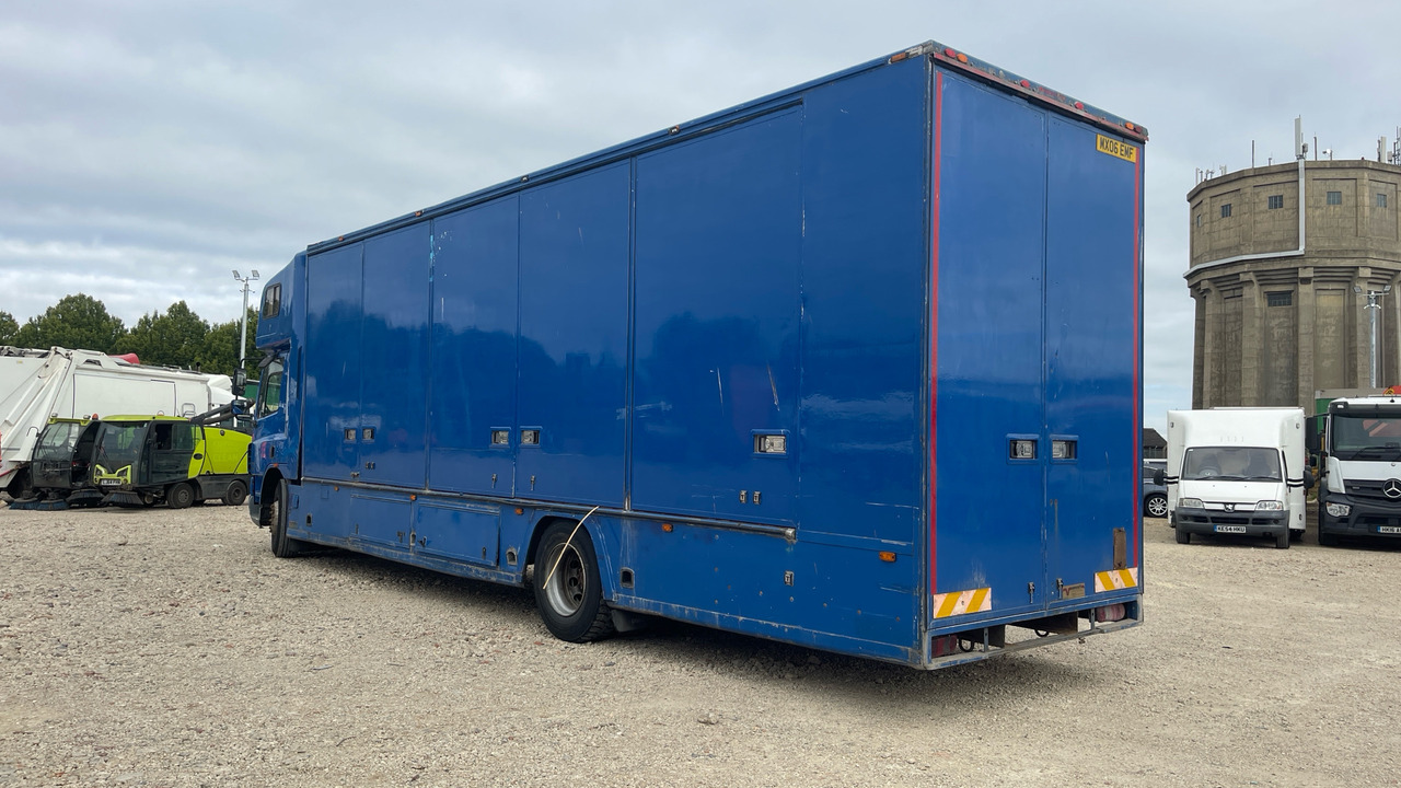 DAF CF 65.250 - Skříňový nákladní auto: obrázek 3 DAF CF 65.250 - Skříňový nákladní auto: obrázek 3