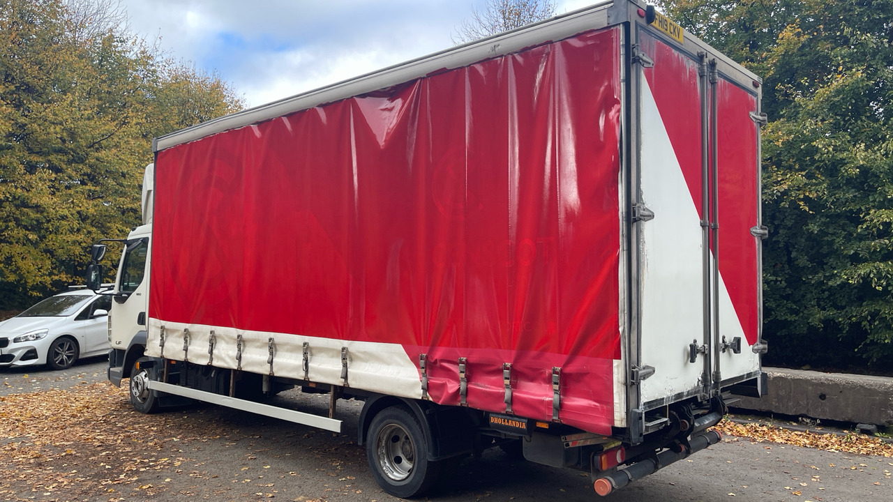 DAF LF 180 - Plachtový nákladní auto: obrázek 3 DAF LF 180 - Plachtový nákladní auto: obrázek 3