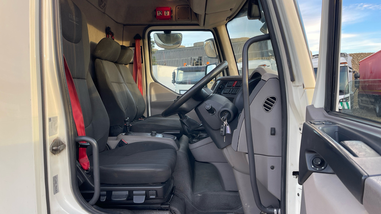 DAF LF 180 - Nákladní automobil valníkový/ Plošinový: obrázek 5 DAF LF 180 - Nákladní automobil valníkový/ Plošinový: obrázek 5