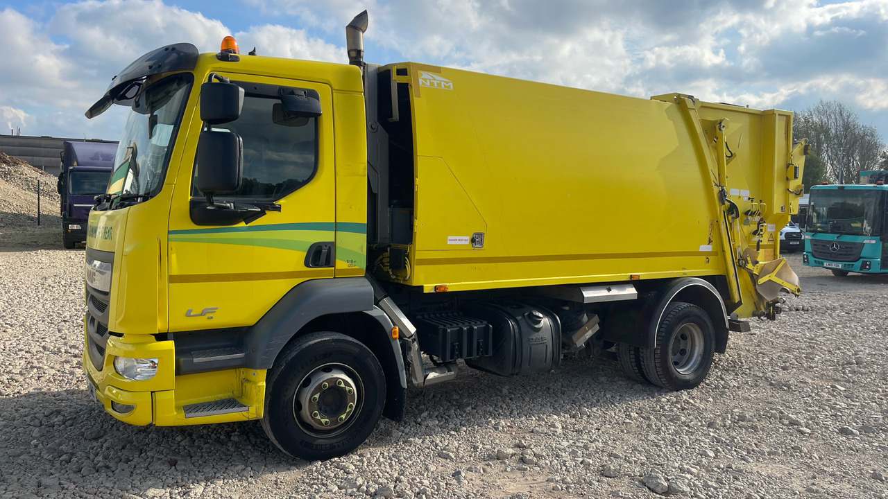 DAF LF 220 - Vůz na odvoz odpadků: obrázek 2 DAF LF 220 - Vůz na odvoz odpadků: obrázek 2