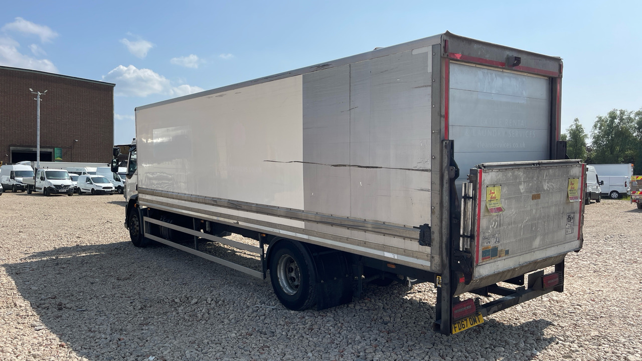 DAF LF 230 - Skříňový nákladní auto: obrázek 3 DAF LF 230 - Skříňový nákladní auto: obrázek 3