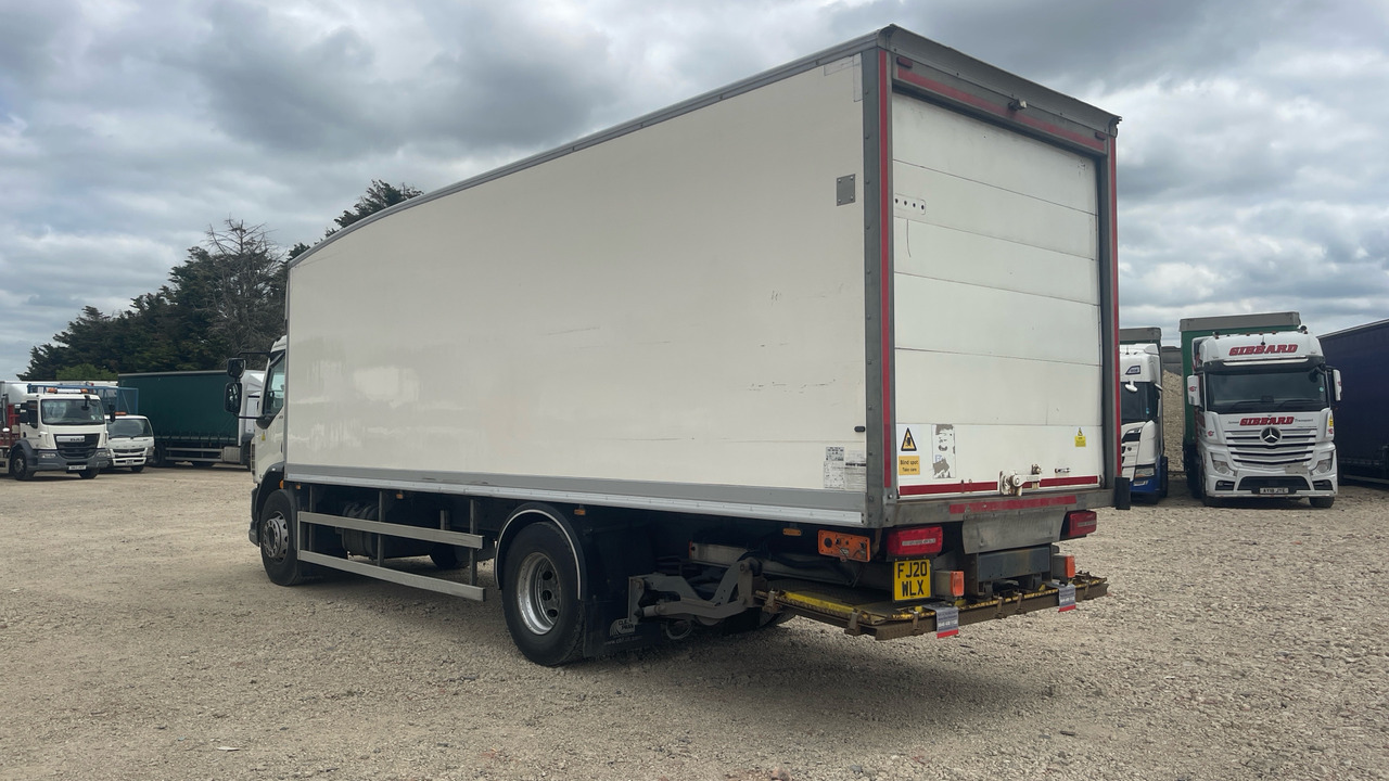 DAF LF 230 - Skříňový nákladní auto: obrázek 3 DAF LF 230 - Skříňový nákladní auto: obrázek 3