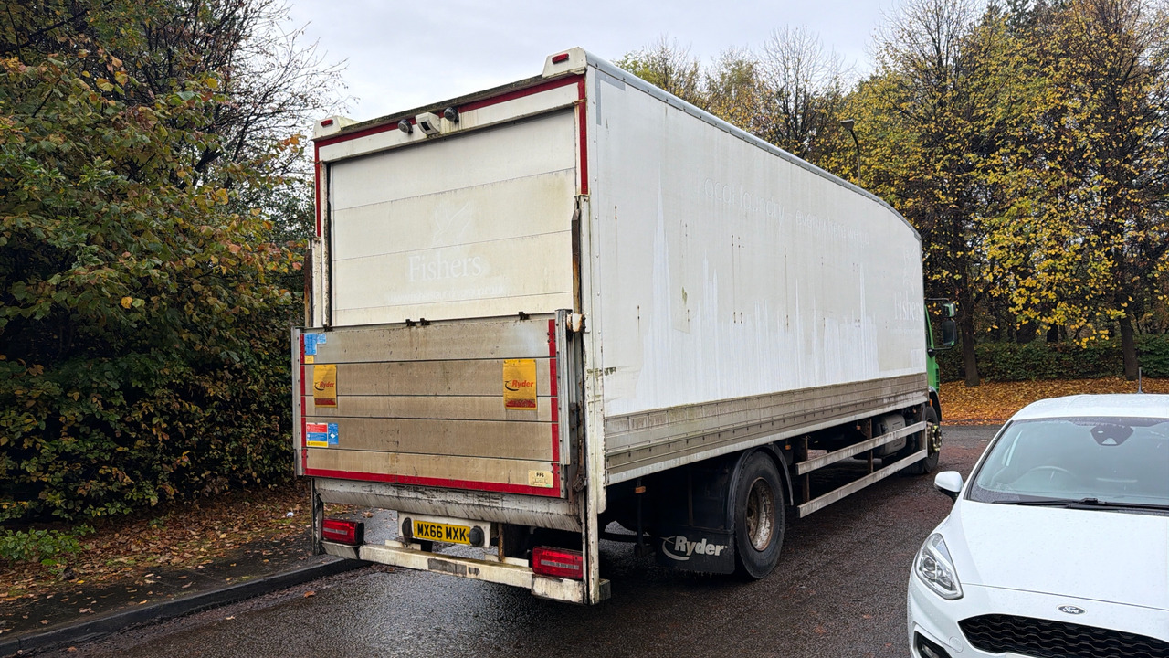 DAF LF 230 - Skříňový nákladní auto: obrázek 4 DAF LF 230 - Skříňový nákladní auto: obrázek 4