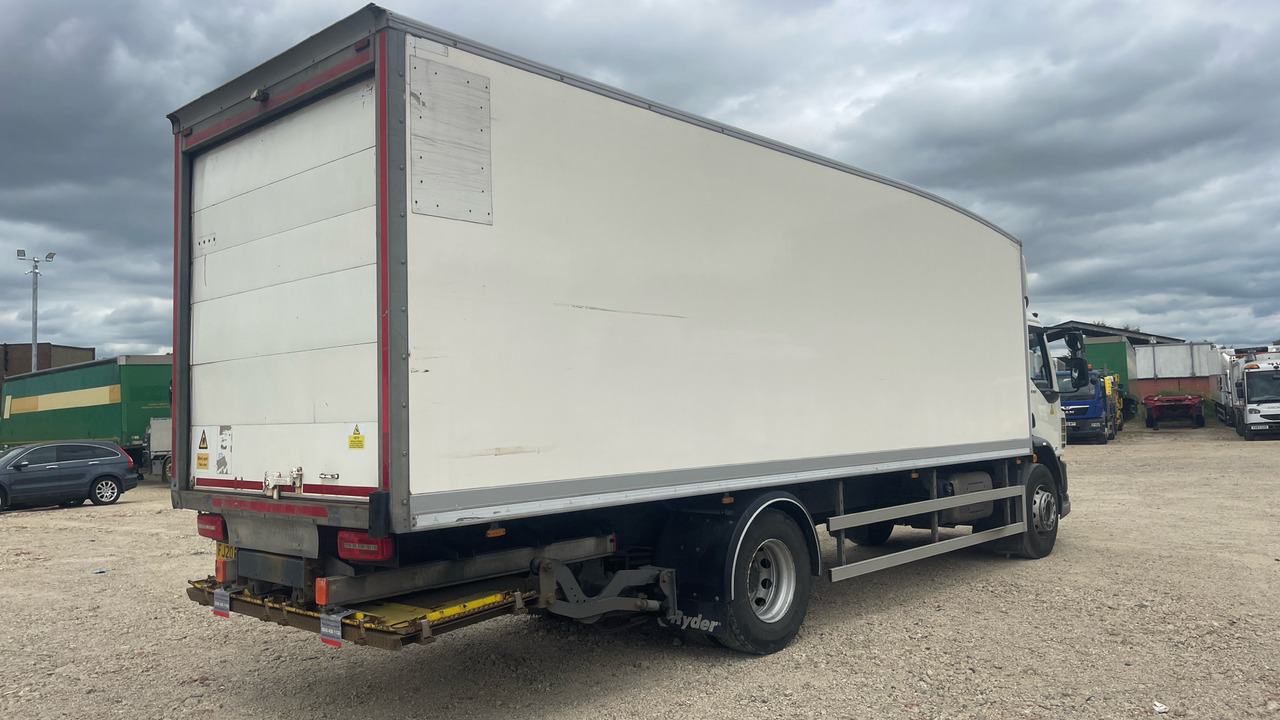 DAF LF 230 - Skříňový nákladní auto: obrázek 4 DAF LF 230 - Skříňový nákladní auto: obrázek 4
