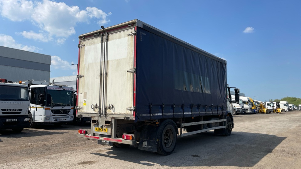 DAF LF 250 EURO 6 18 TONNE - Plachtový nákladní auto: obrázek 4 DAF LF 250 EURO 6 18 TONNE - Plachtový nákladní auto: obrázek 4