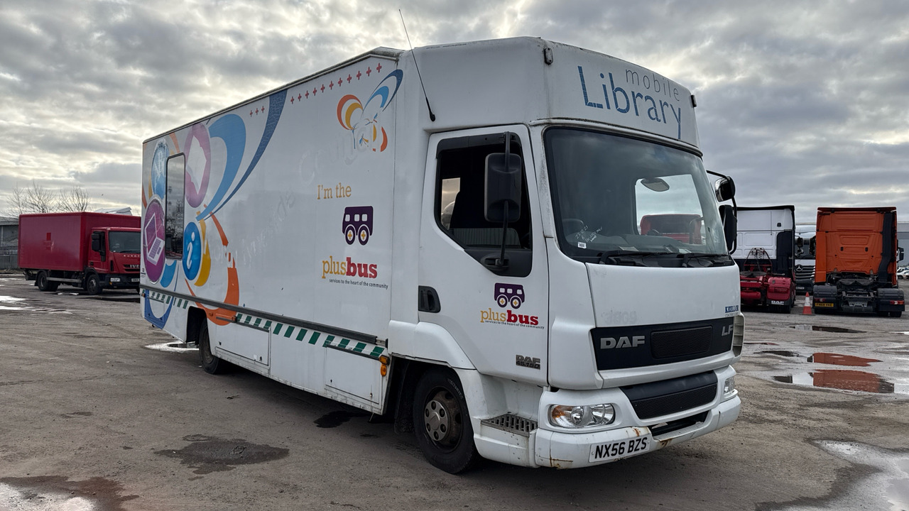 DAF LF 45.150 - Skříňový nákladní auto, Komunální/ Speciální technika: obrázek 1 DAF LF 45.150 - Skříňový nákladní auto, Komunální/ Speciální technika: obrázek 1