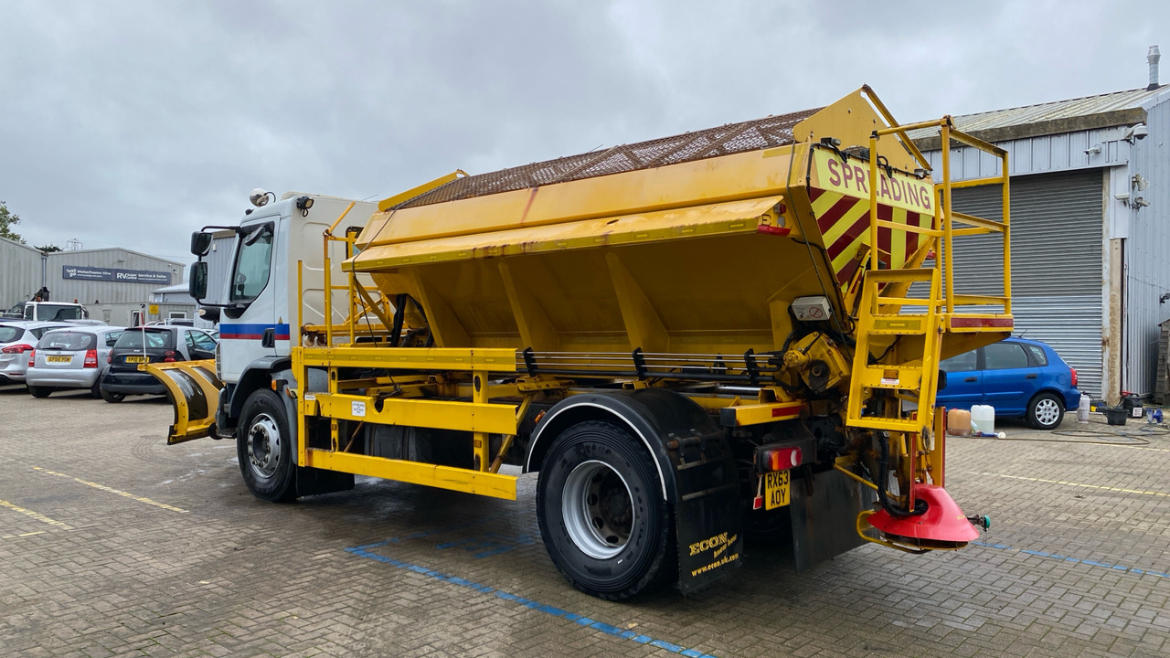 DAF LF 55.220 - Vozidlo pro zimní údržbu: obrázek 3 DAF LF 55.220 - Vozidlo pro zimní údržbu: obrázek 3