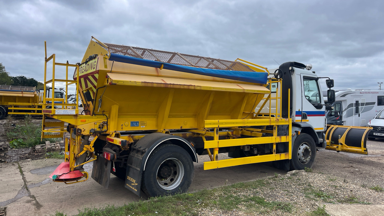 DAF LF 55.220 - Vozidlo pro zimní údržbu: obrázek 4 DAF LF 55.220 - Vozidlo pro zimní údržbu: obrázek 4