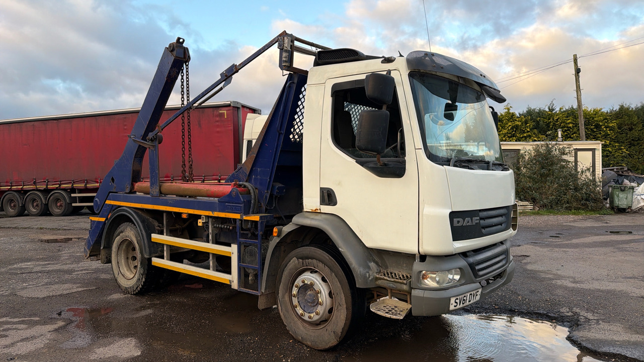 DAF LF 55.250 - Ramenový nosič kontajnerov: obrázek 1 DAF LF 55.250 - Ramenový nosič kontajnerov: obrázek 1