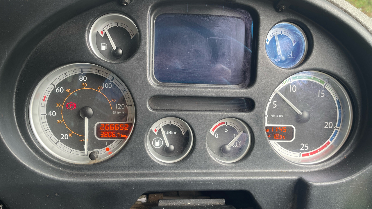 Nákladní automobil valníkový/ Plošinový, Auto s hydraulickou rukou DAF LF 55.300: obrázek 6