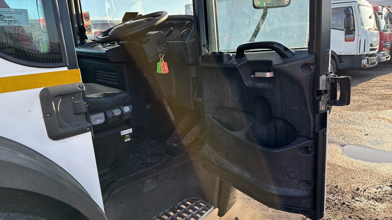 DENNIS ELITE 6 - Vůz na odvoz odpadků: obrázek 5 DENNIS ELITE 6 - Vůz na odvoz odpadků: obrázek 5