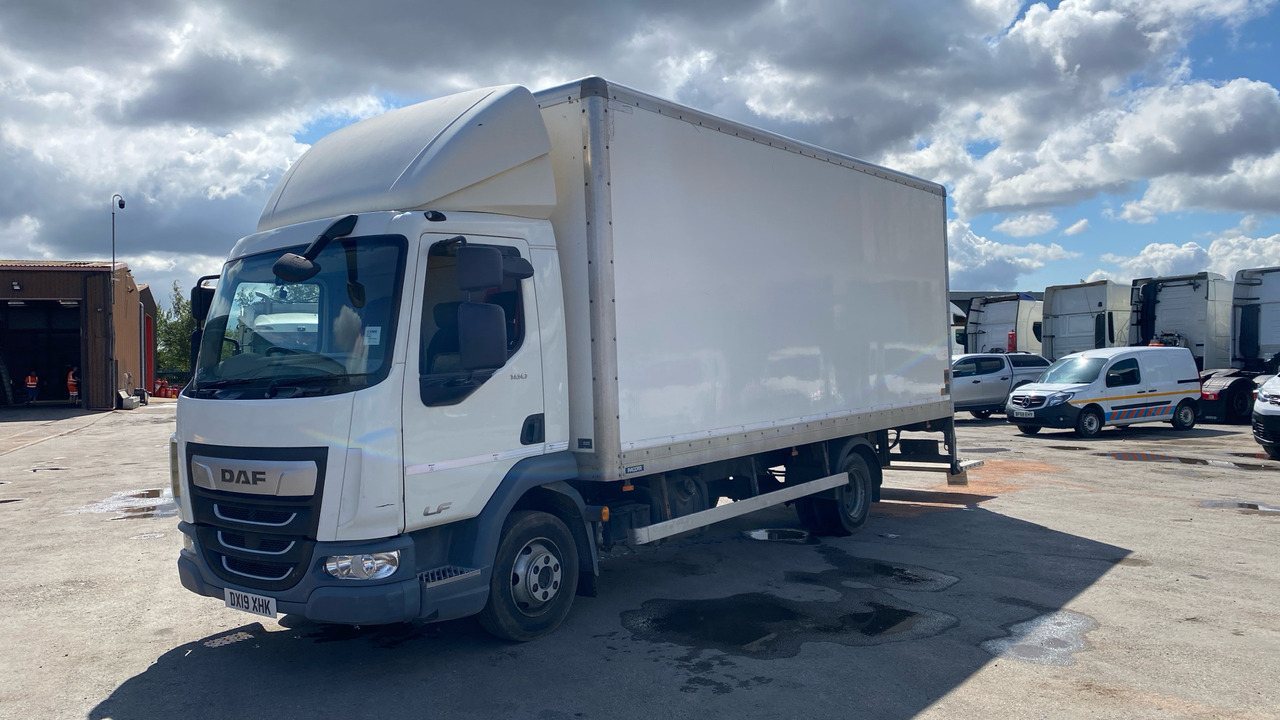 Daf LF 180 - Skříňový nákladní auto: obrázek 2 Daf LF 180 - Skříňový nákladní auto: obrázek 2