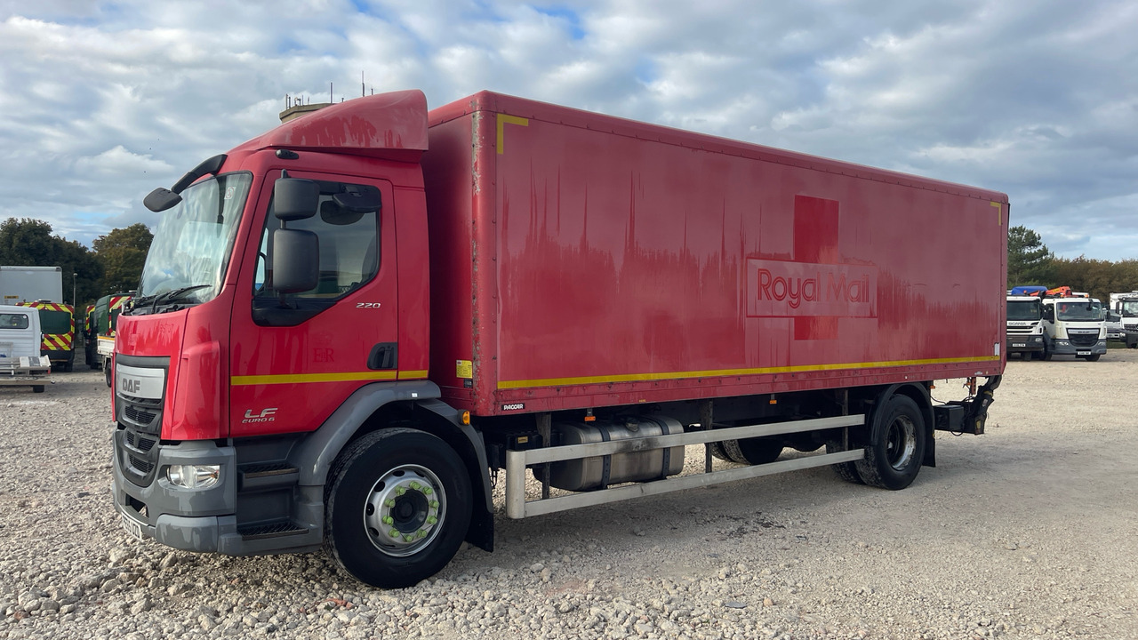 Daf LF 220 - Skříňový nákladní auto: obrázek 2 Daf LF 220 - Skříňový nákladní auto: obrázek 2