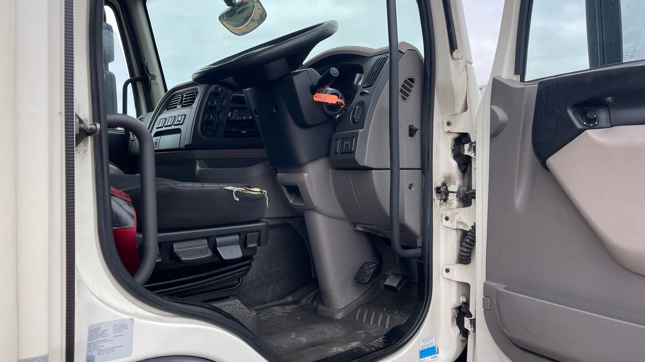 Daf LF 260 - Chladírenský nákladní automobil: obrázek 5 Daf LF 260 - Chladírenský nákladní automobil: obrázek 5