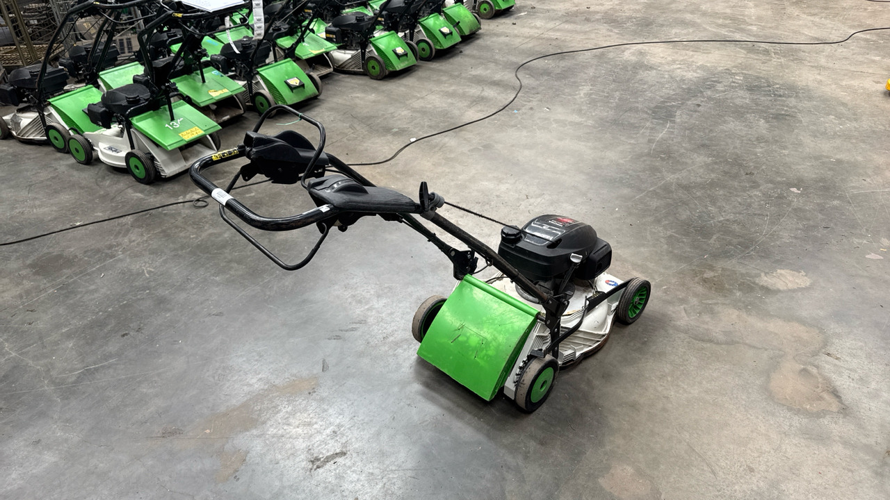ETESIA PRO 46 PHCT - Stavební zařízení: obrázek 4 ETESIA PRO 46 PHCT - Stavební zařízení: obrázek 4