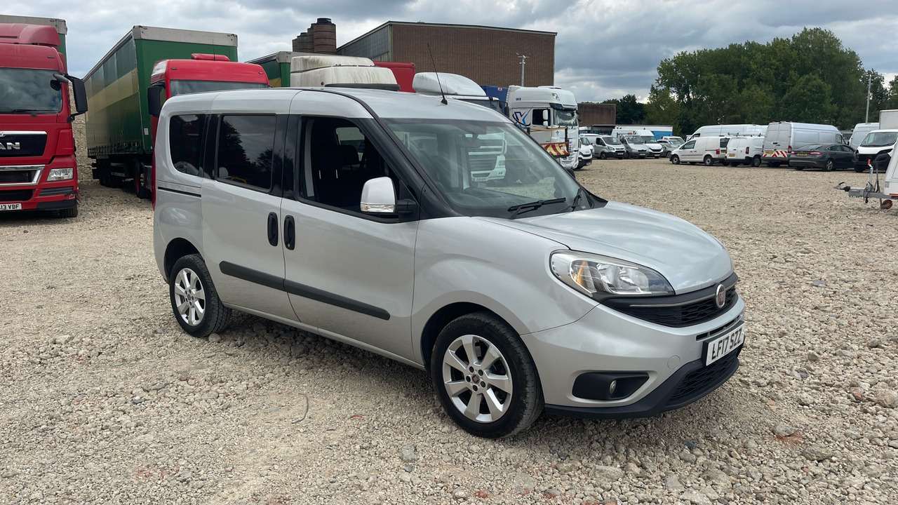 FIAT DOBLO 1.6 MULTIJET - Dodávka s dvojitou kabinou: obrázek 1 FIAT DOBLO 1.6 MULTIJET - Dodávka s dvojitou kabinou: obrázek 1