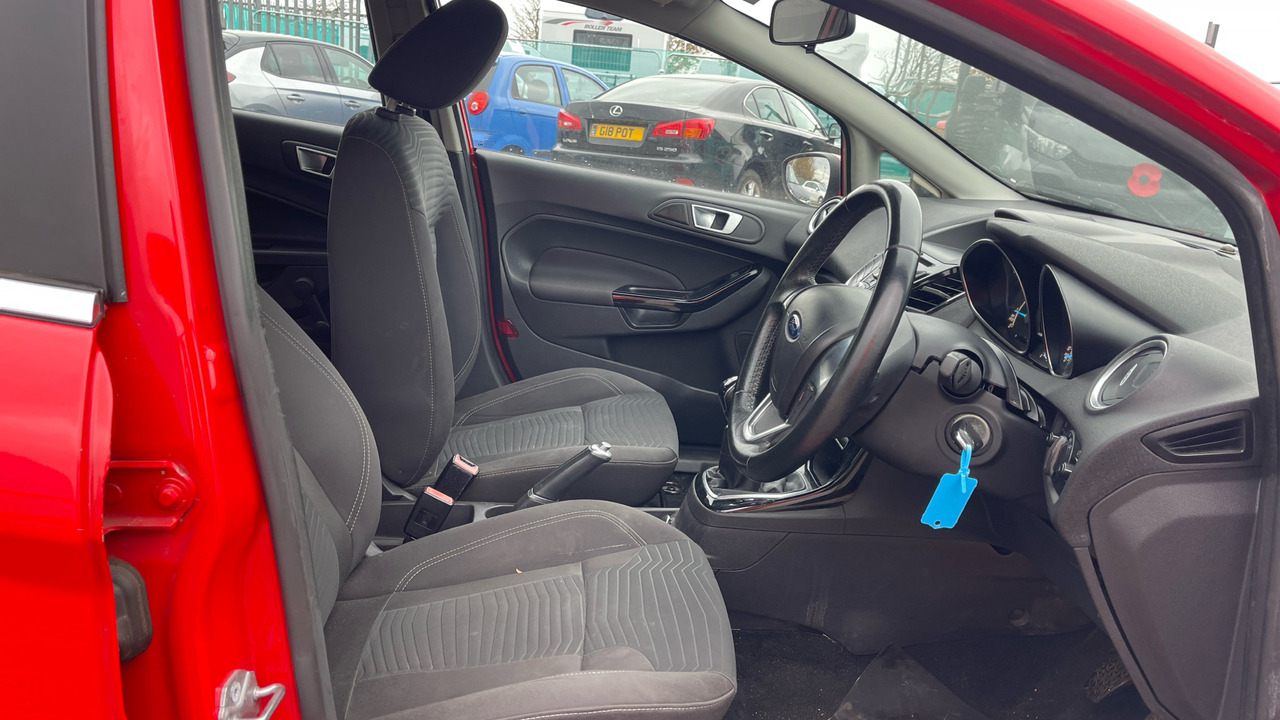 FORD FIESTA 1.0 ECO BOOST - Hatchback: obrázek 5 FORD FIESTA 1.0 ECO BOOST - Hatchback: obrázek 5