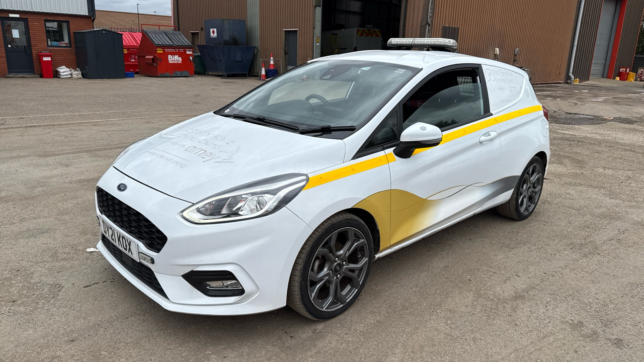 FORD FIESTA 1.0 MHEV Sport - Osobní auto: obrázek 2 FORD FIESTA 1.0 MHEV Sport - Osobní auto: obrázek 2