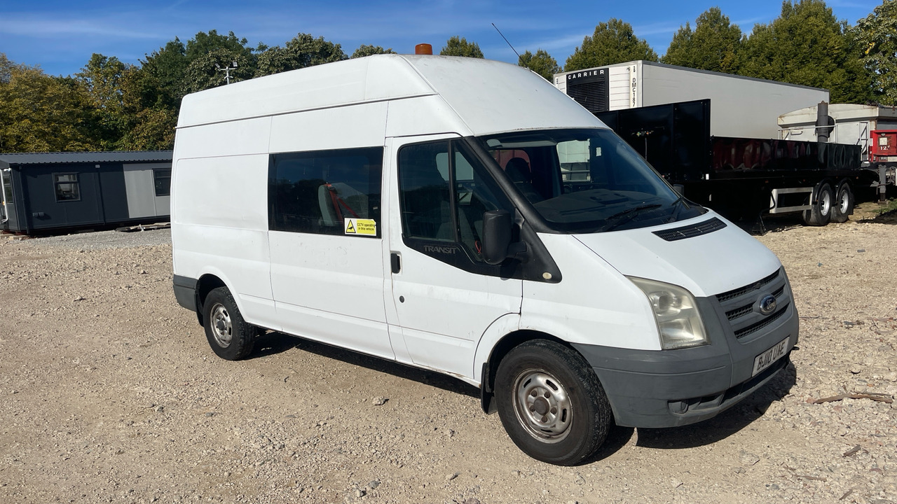 FORD TRANSIT 115 2.4 TDCI 115PS - Dodávka s dvojitou kabinou: obrázek 1 FORD TRANSIT 115 2.4 TDCI 115PS - Dodávka s dvojitou kabinou: obrázek 1