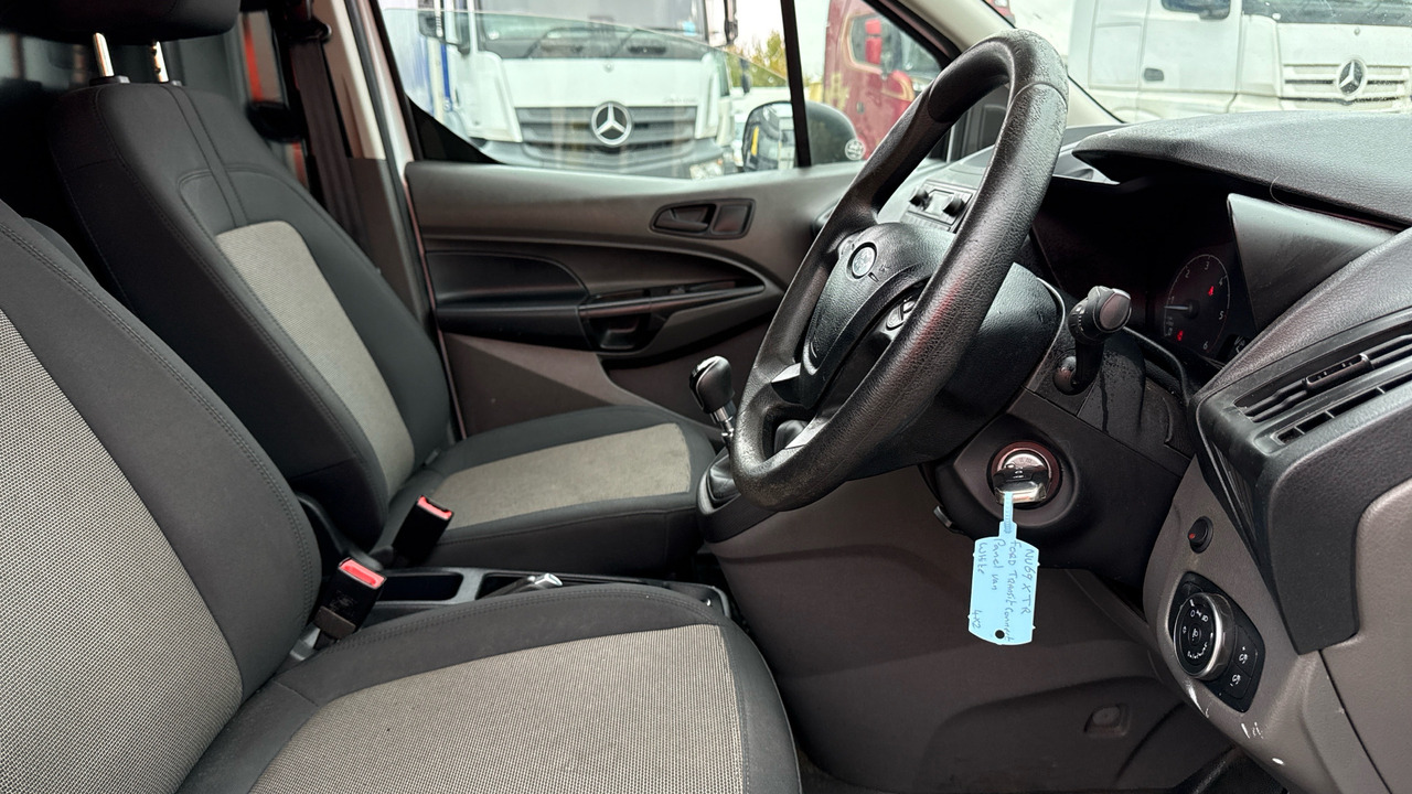 FORD TRANSIT CONNECT 200 1.5 EcoBlue 75ps - Malá dodávka: obrázek 5 FORD TRANSIT CONNECT 200 1.5 EcoBlue 75ps - Malá dodávka: obrázek 5