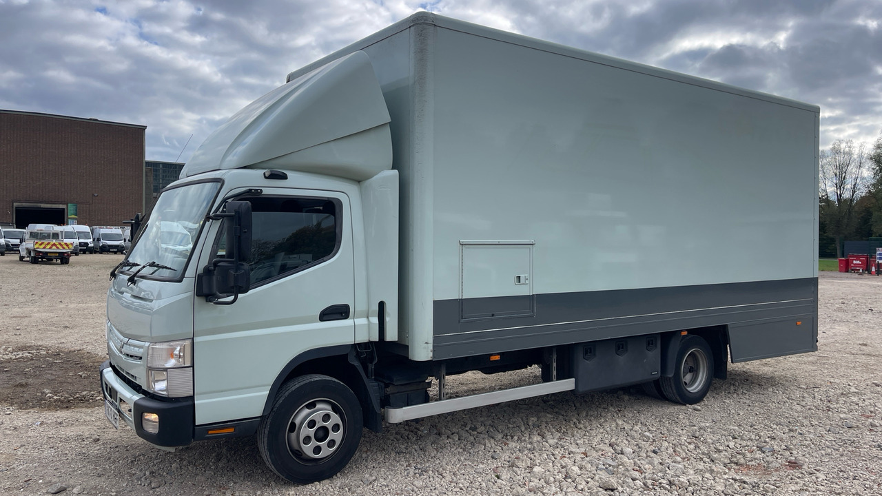 FUSO CANTER 7C15 - Přepravník automobilů: obrázek 2 FUSO CANTER 7C15 - Přepravník automobilů: obrázek 2