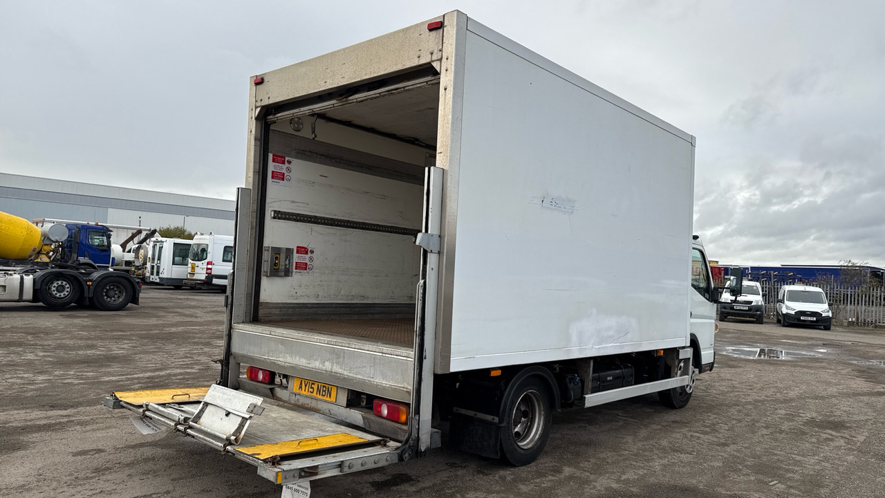 FUSO CANTER 7C15 - Chladírenský nákladní automobil: obrázek 4 FUSO CANTER 7C15 - Chladírenský nákladní automobil: obrázek 4